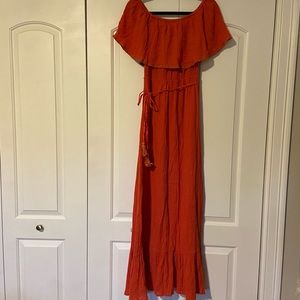 Billabong Off the Shoulder Maxi Dress, size small, orange/ red color
